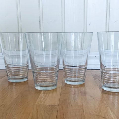 4 ekstra store vannglass - kan leveres på ntnu