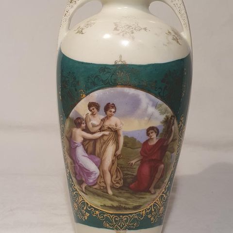 Vintage Angelica Kauffman Vase (20cm)