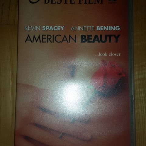 American Beauty. ( Kevin Spacey, Annette Bening ) Vunnet 5 Oscar