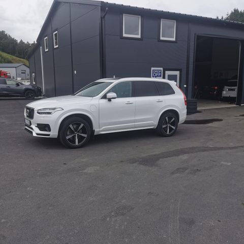 Skjørt/kanaler xc90 2018