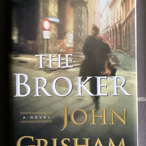 JOHN GRISHM «THE BROKER», 2005. H. 24 cm B. 16 cm, 359 sider. SOM NY!