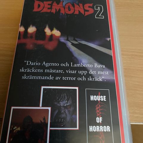 Demons 2. vhs. Smallbox