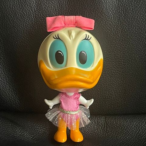 Dolly Duck med tale. WALT DISNEY PRODUCTIONS. DAISY DUCK BURBANK TOYS C 1971