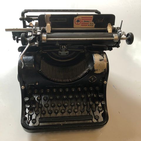 Antikk skrivemaskin