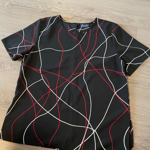 Kortermet topp/ bluse, Str L