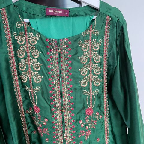 Pakistanske klær / silke/satin - 2 piece
