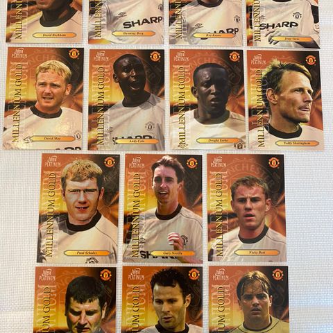 Millennium Gold 2000, komplett 14 fotballkort m Beckham og Berg(2 varianter)