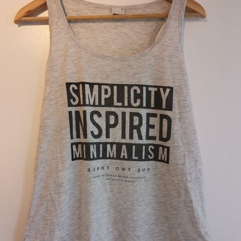 Singlet fra Gina Tricot str M