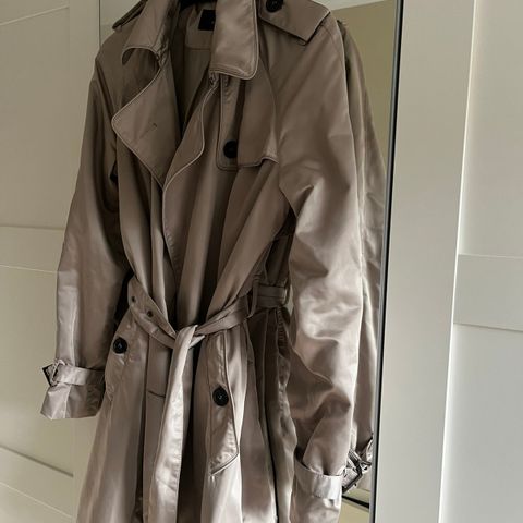 Trench coat