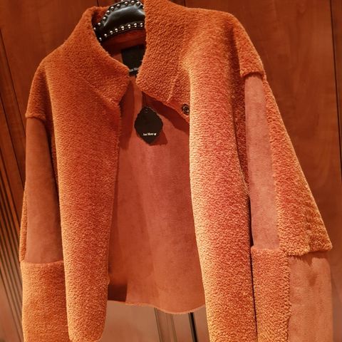 Ny jakke fra Ane Mone