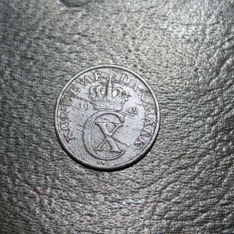 Danmark    2 øre 1942     kr  25,-