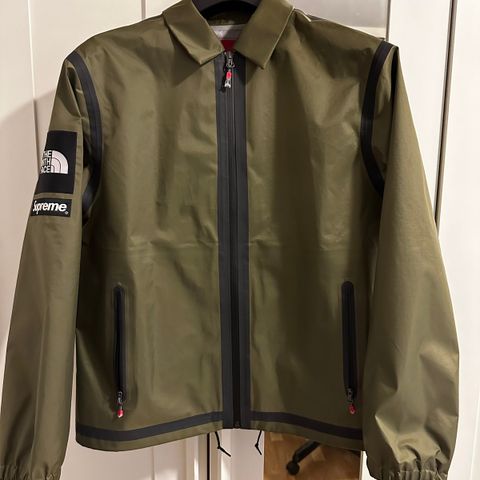 The North Face Supreme Coaches Jacket