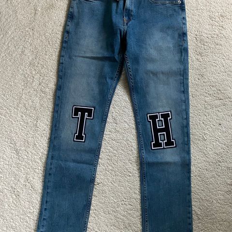 Tommy Hilfiger jeans str 14år