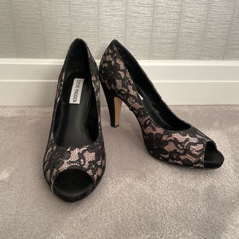 Steve Madden pumps str 37