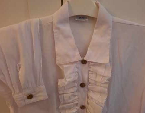 Vintage Skjorte Str. 38/40 - Sender gjerne!