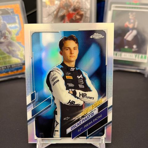 Oscar Piastri Refractor Topps Chrome Future Stars F1