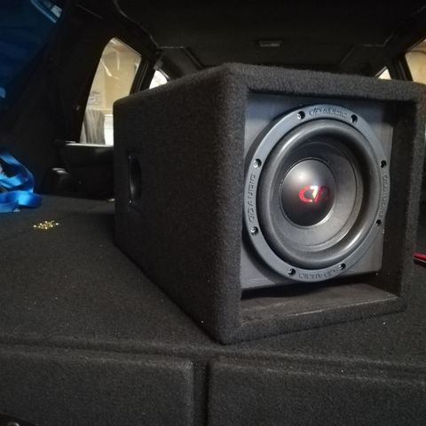 DD audio 506d  6.5" subwoofer 2x4ohm Med kasse