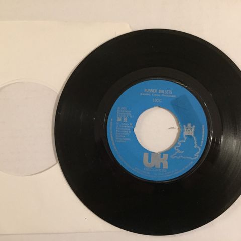 10 CC / RUBBER BULLETS - 7" VINYL SINGLE