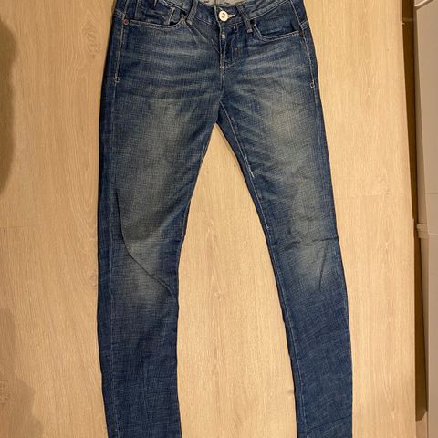 Low waist G-star jeans str 27