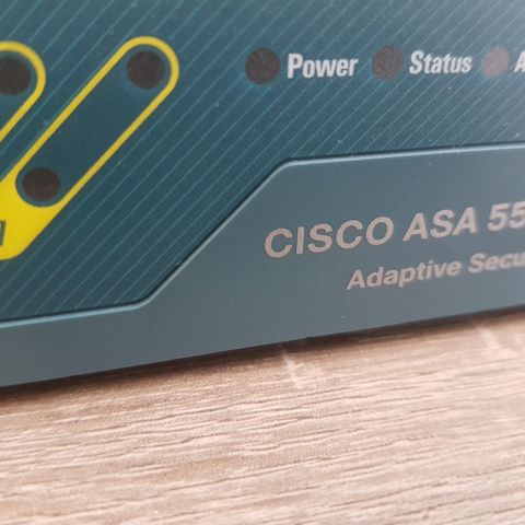 Cisco ASA brannmur/firewall. Ferdig konfigureret.