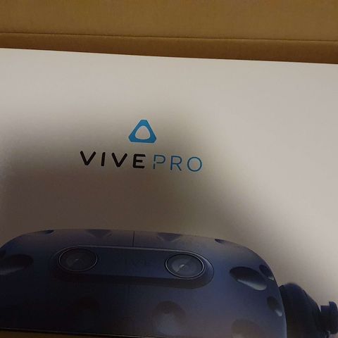 (Helt nytt/Ubrukt!) HTC VIVE PRO 2.0 FULLKIT VR HEADSET