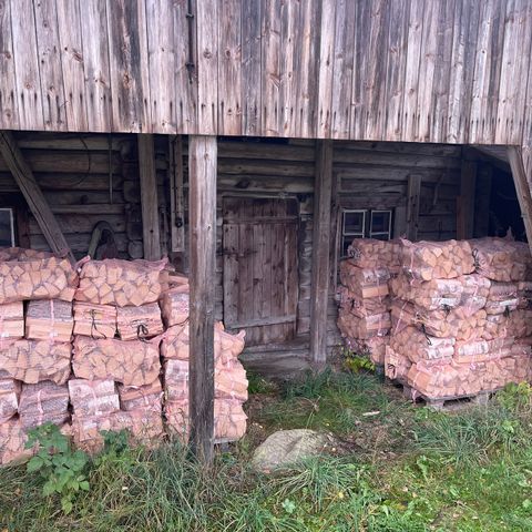 Bjørkeved nært Blefjell, Kongsberg og Flesberg, høgd på gården!