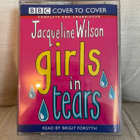 Lydbok av «girls in tears» med kasetter (engelsk)