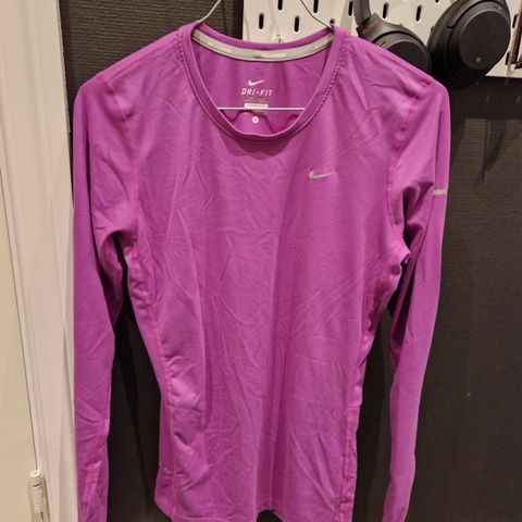 Nike treningsgenser