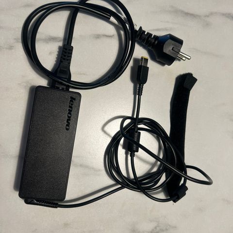 ThinkPad 90W AC Adapter Slim Tip