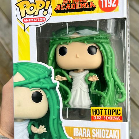 Funko Pop! Ibara Shiozaki | My Hero Academia (1192) Hot Topic "Class 1-B" Excl.