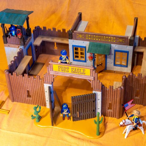 Playmobil 3023 - Fort Eagle / fra 1998 (Eksemplar 1)