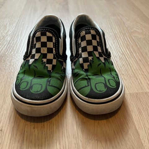 Hulken Vans