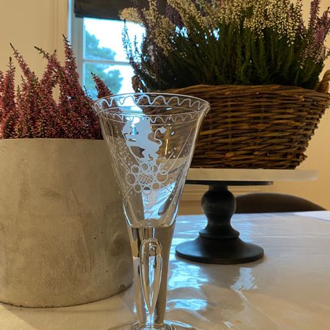 Nøstetangen Glass: Ølglass fra serien Nøgen Jomfru 4 stk