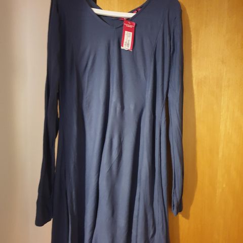 Tunikaer/kjoler/kurta 100 kr for 1 stk