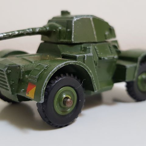 Armoured Car. Dinky Toys No. 670. Made in England 1954-1970 - SJELDEN