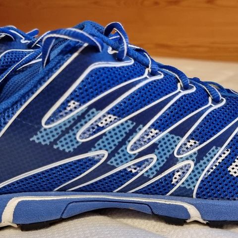 Inov-8 F-Lite 230 - str. 39,5