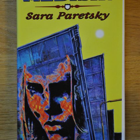 Bitter medisin, Sara Paretsky.. (F). Innb. Sendes