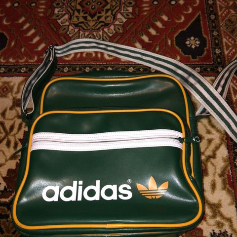 bagg Adidas