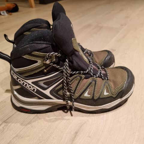 Salomon goretex tursko, str 36