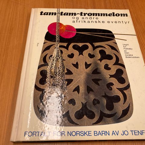 TAM-TAM-TROMMELOM OG ANDRE AFRIKANSKE EVENTYR