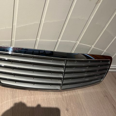 W211/s211 grill