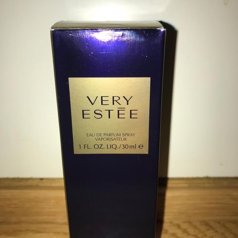 Very Estée from Estée Lauder, eau de parfum, 30 ml