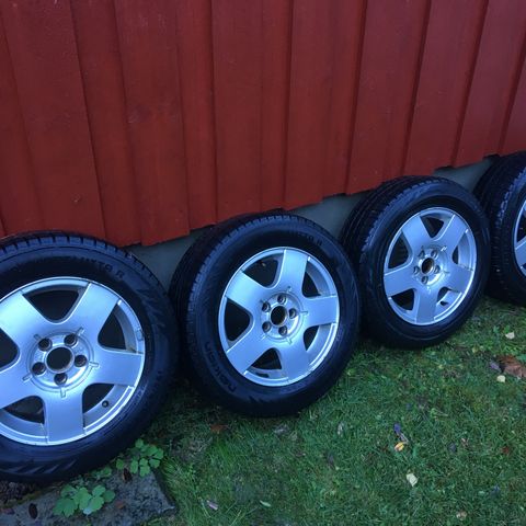 VW Golf/Polo..Alu felger med piggfrie vinterdekk 195/65x15...5x100..ET-38