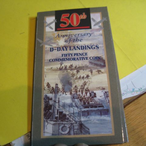 D-Day Landings 50 år  med 50 Pence coin