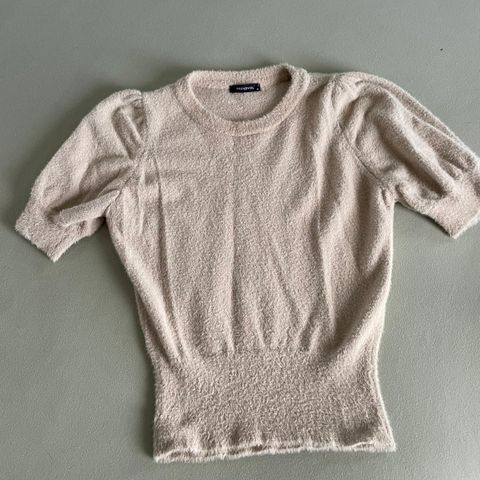 Lys beige topp