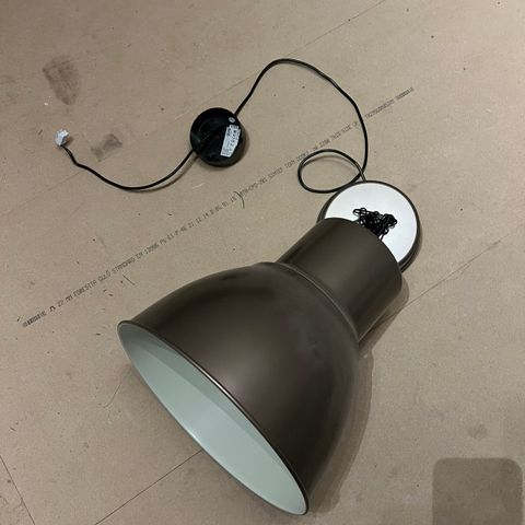 2 stk IKEA taklamper