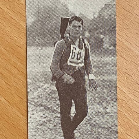 Rolf Wessel-Karlsen - Oslo idrettslag - Tobakkskort ca 1930
