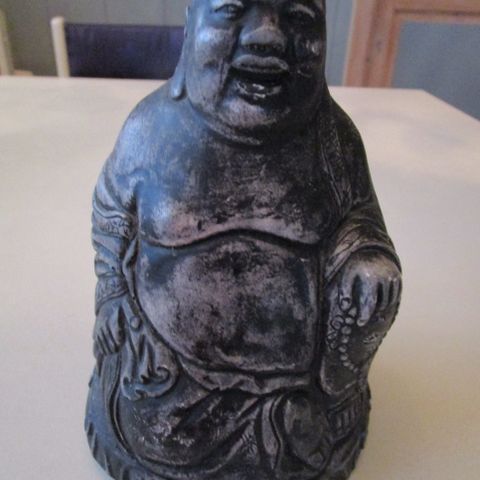 Buddha i gips.