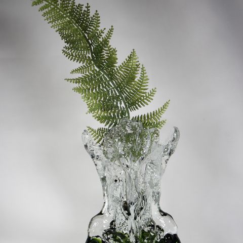 Vase  (is) fra Finske Humppila av Peretti Santalahti