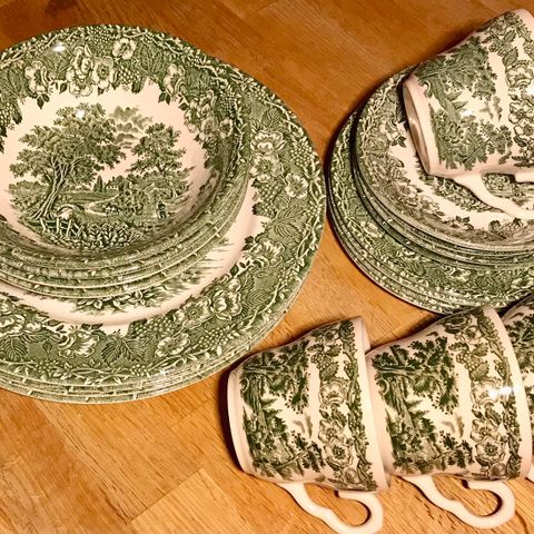 Vintage servise  EIT .England. Ironstone .Country style